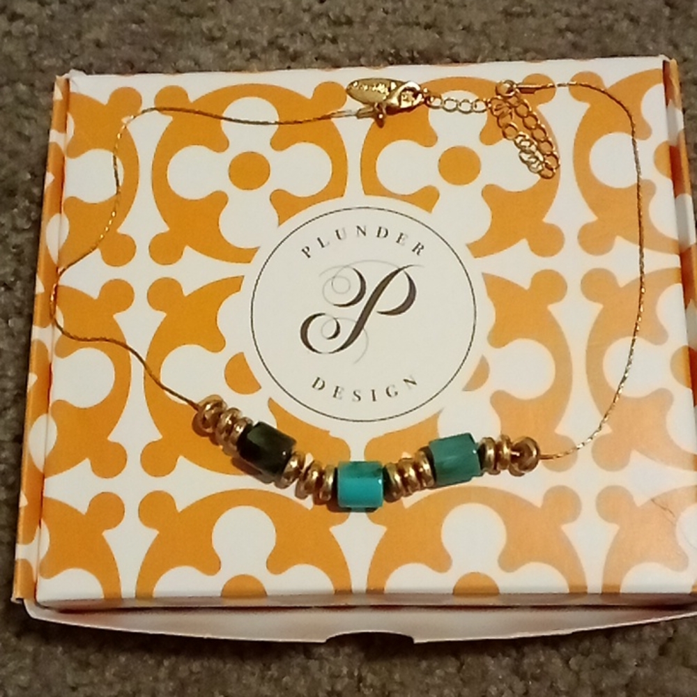 Plunder necklace NEW